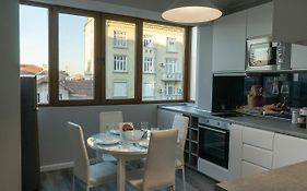 Jasmine Central Apartment